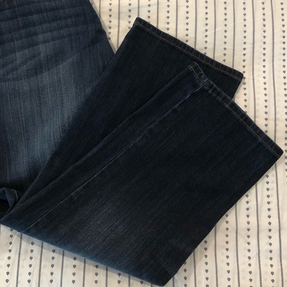 Lucky Brand Sweet 'N Crop Jeans - Picture 2 of 6